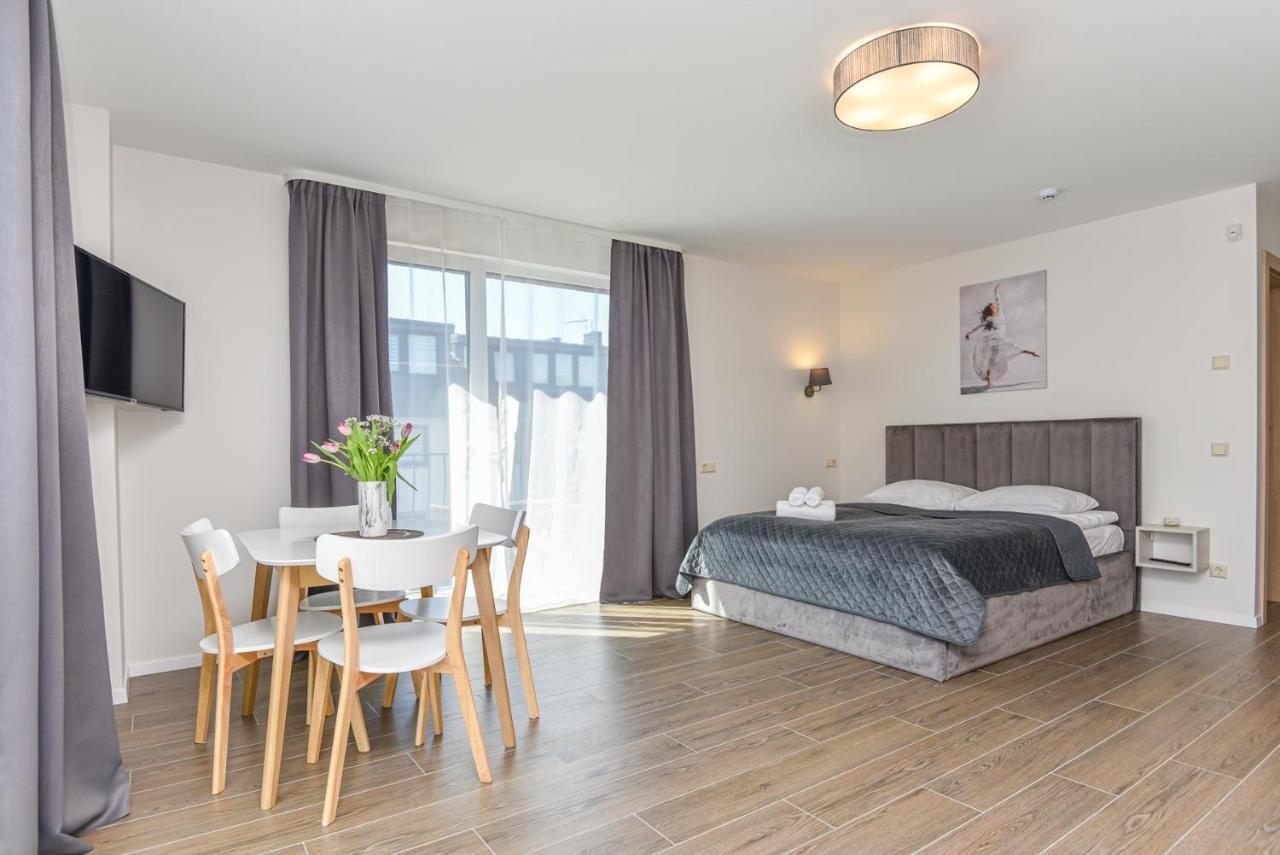 Egitos Apartamentai Παλάγκα Εξωτερικό φωτογραφία