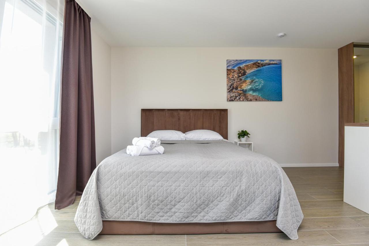 Egitos Apartamentai Παλάγκα Εξωτερικό φωτογραφία