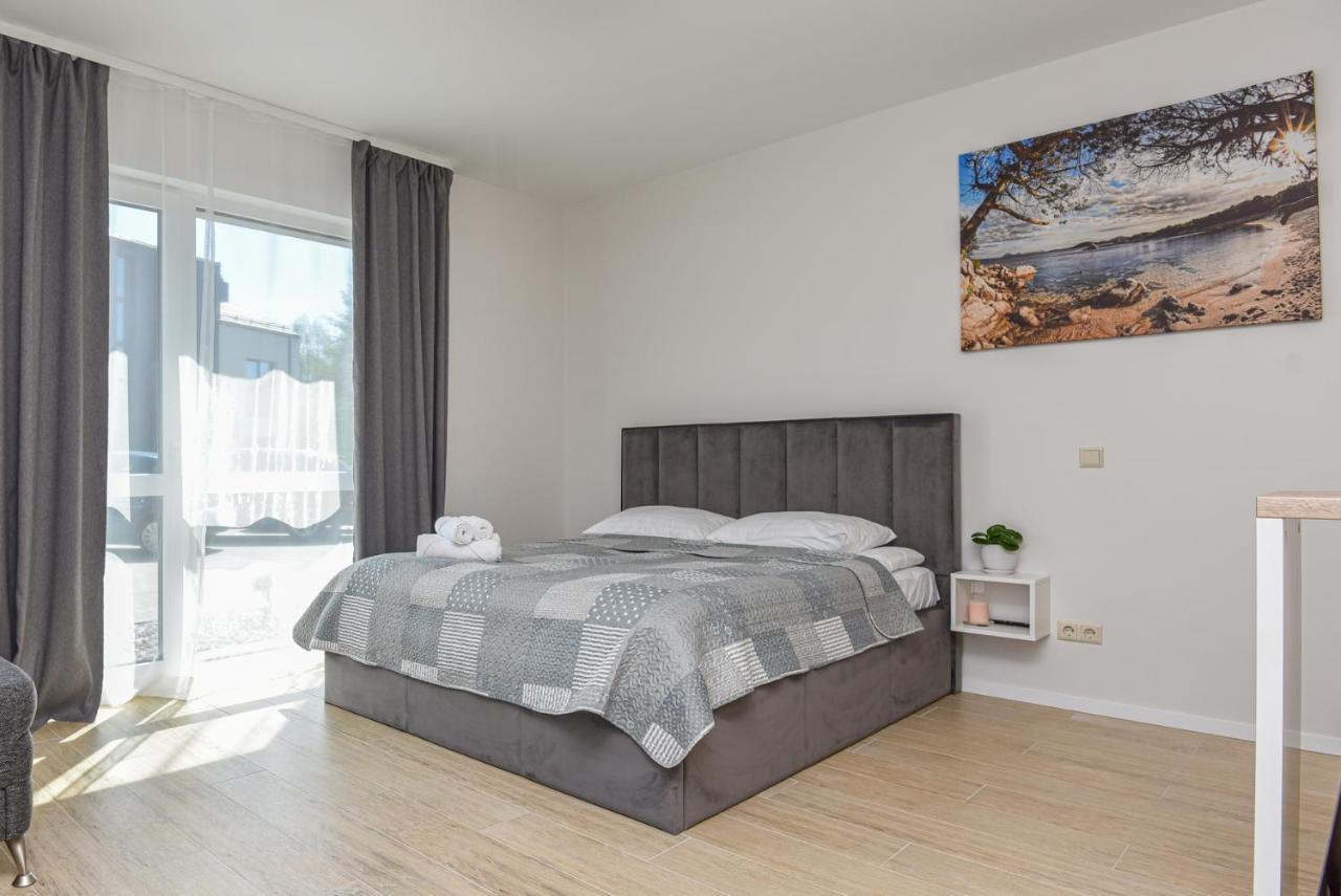 Egitos Apartamentai Παλάγκα Εξωτερικό φωτογραφία