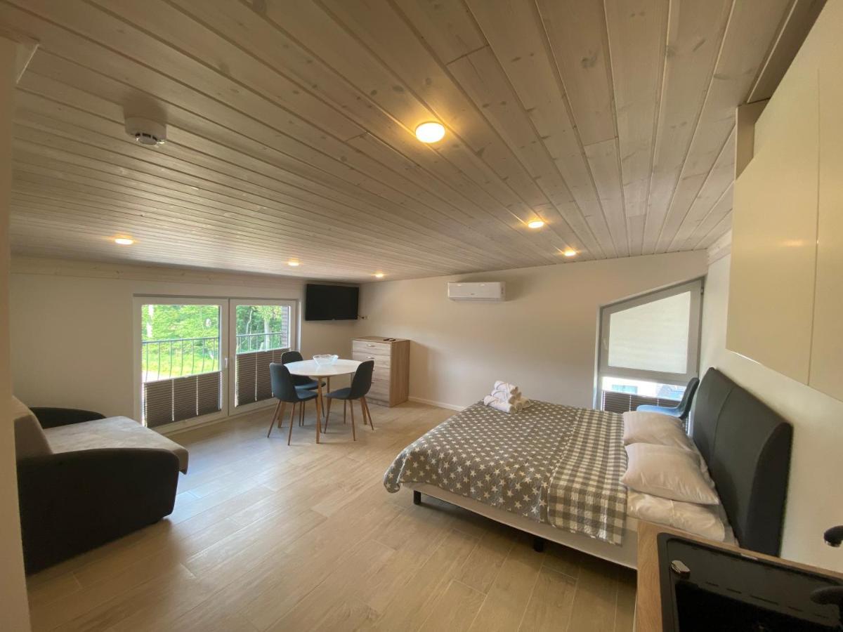 Egitos Apartamentai Παλάγκα Εξωτερικό φωτογραφία